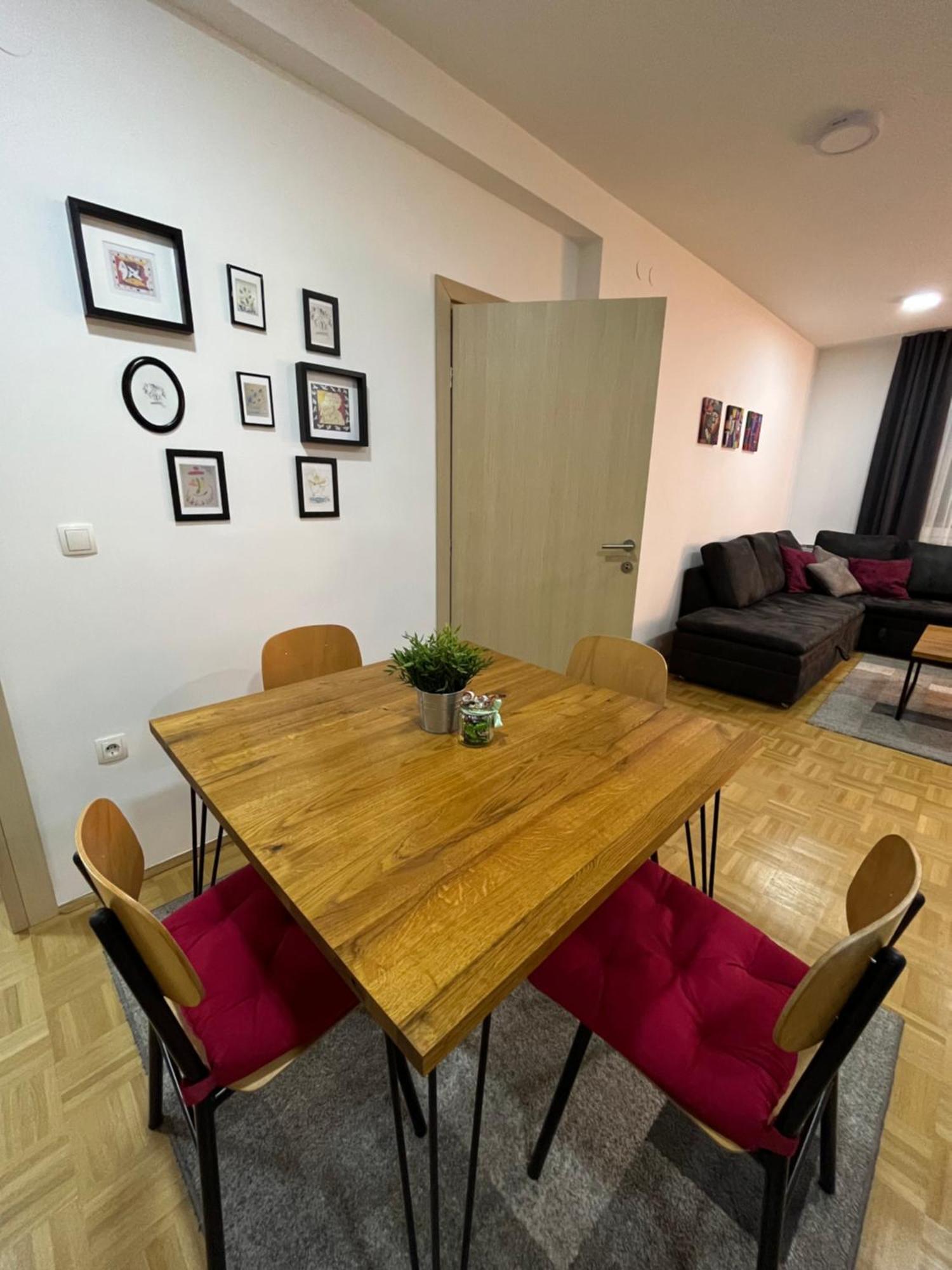 For5 Appartement Ðakovo Buitenkant foto